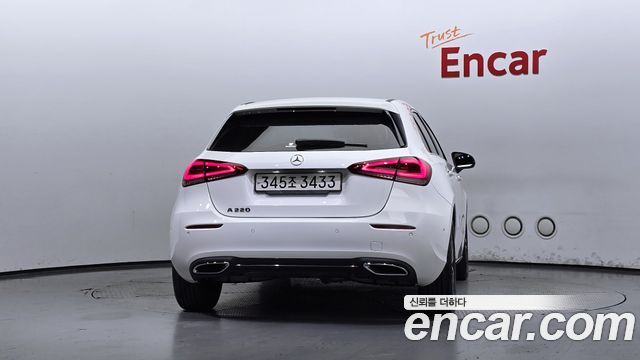Mercedes-Benz A-Class A220 Hatchback