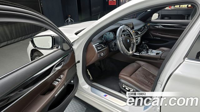 BMW 7-Series 730d xDrive M Sport