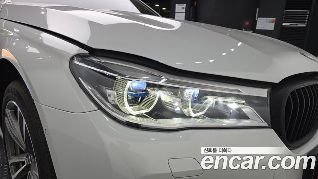 BMW 7-Series 730d xDrive M Sport
