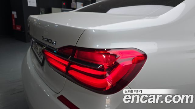 BMW 7-Series 730d xDrive M Sport
