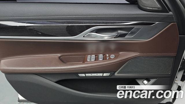BMW 7-Series 730d xDrive M Sport