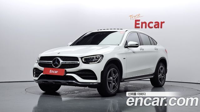 Mercedes-Benz GLC-Class GLC300e 4MATIC Coupe