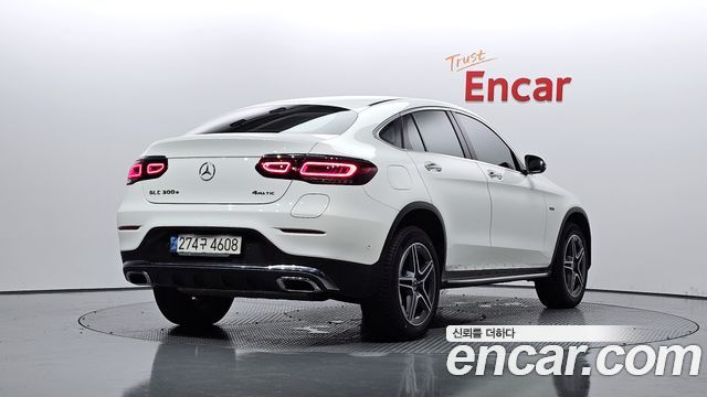Mercedes-Benz GLC-Class GLC300e 4MATIC Coupe
