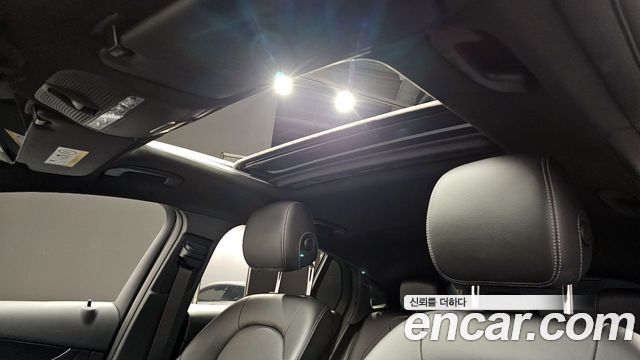 Mercedes-Benz GLC-Class GLC300e 4MATIC Coupe