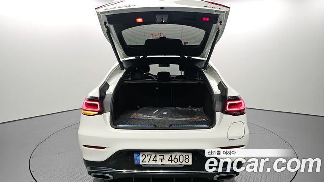 Mercedes-Benz GLC-Class GLC300e 4MATIC Coupe