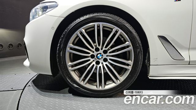 BMW 5-Series 520d Luxury Special Edition