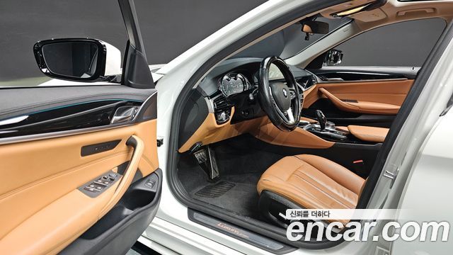 BMW 5-Series 520d Luxury Special Edition