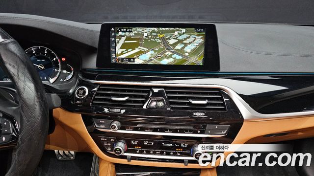 BMW 5-Series 520d Luxury Special Edition