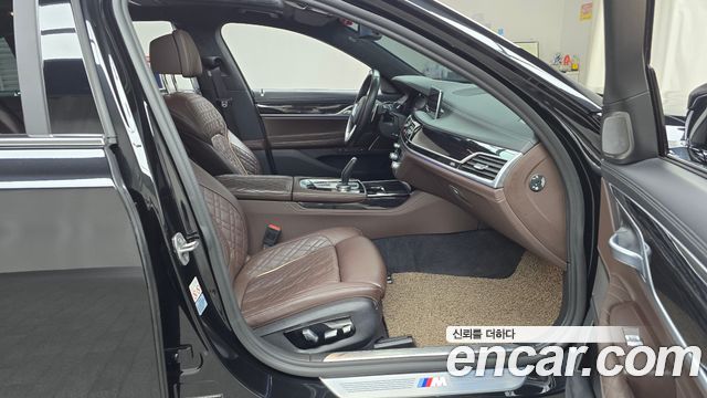 BMW 7-Series 740Li xDrive M Sport Package