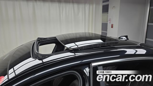 BMW 7-Series 740Li xDrive M Sport Package