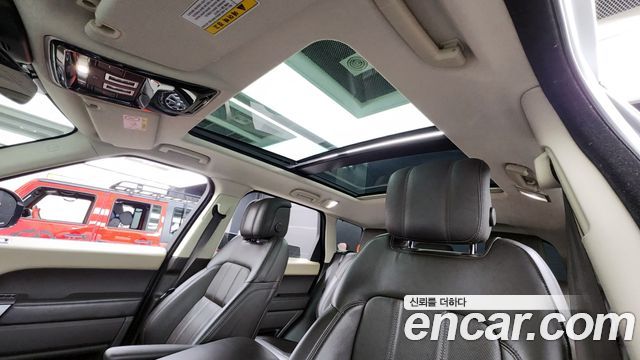 Land Rover Range Rover Sport 3.0 SDV6 HSE