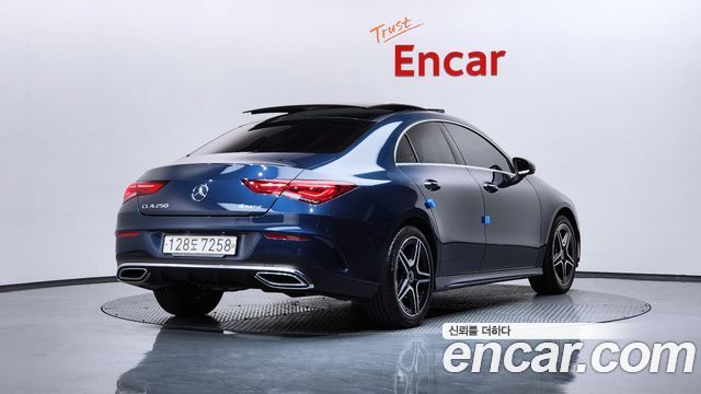 Mercedes-Benz CLA-Class CLA250 4MATIC