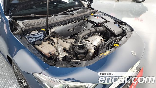 Mercedes-Benz CLA-Class CLA250 4MATIC