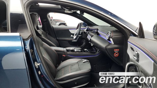 Mercedes-Benz CLA-Class CLA250 4MATIC