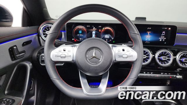 Mercedes-Benz CLA-Class CLA250 4MATIC