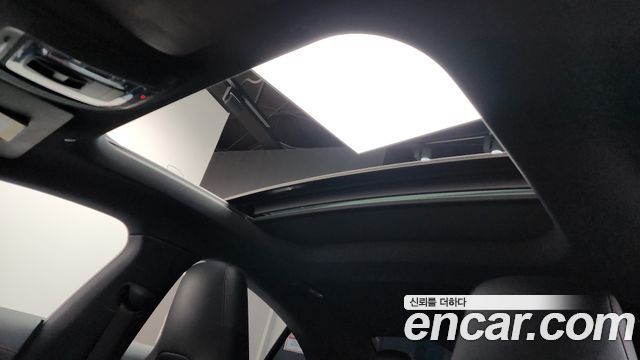 Mercedes-Benz CLA-Class CLA250 4MATIC