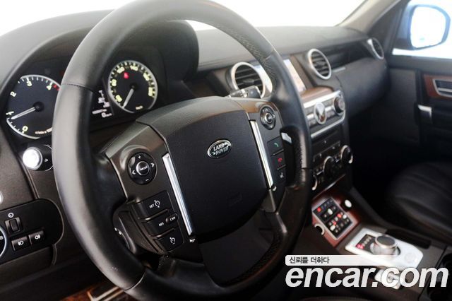 Land Rover Discovery 3.0 SDV6 HSE