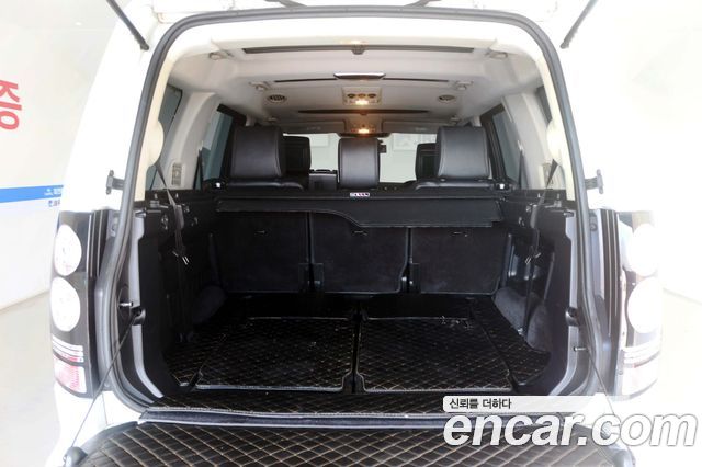 Land Rover Discovery 3.0 SDV6 HSE