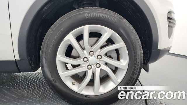 Land Rover Discovery Sport 2.0 TD4 SE