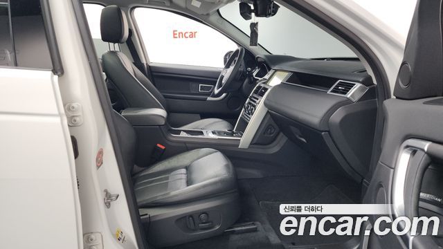 Land Rover Discovery Sport 2.0 TD4 SE