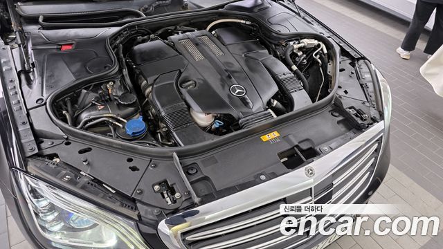 Mercedes-Benz S-Class S350L