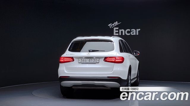 Mercedes-Benz GLC-Class GLC350e 4MATIC
