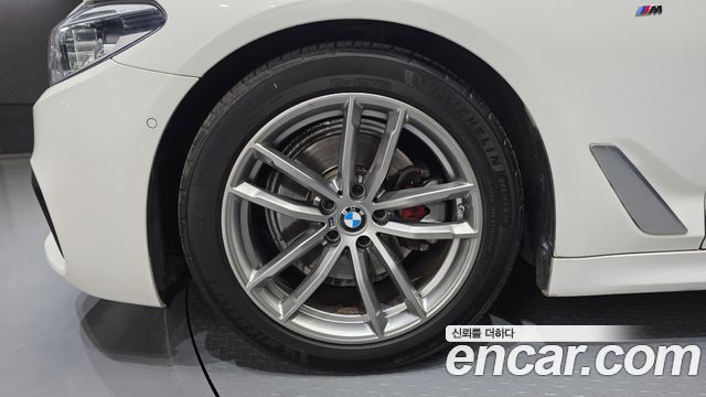 BMW 5-Series 520d M Sport Package Plus