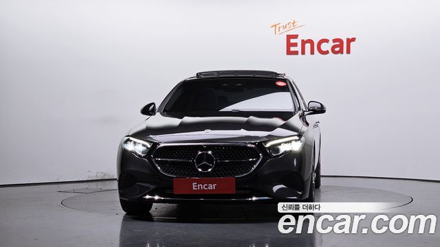 Mercedes-Benz E-Class E200 Avantgarde