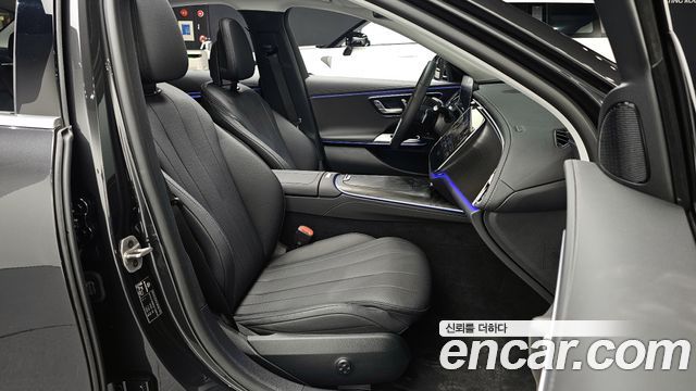 Mercedes-Benz E-Class E200 Avantgarde