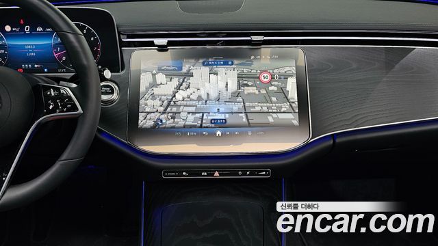 Mercedes-Benz E-Class E200 Avantgarde