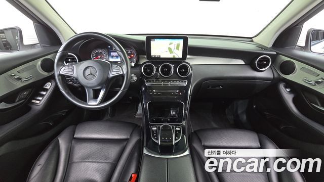 Mercedes-Benz GLC-Class GLC220 d 4MATIC