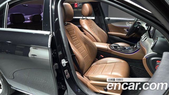 Mercedes-Benz E-Class E200 Avantgarde