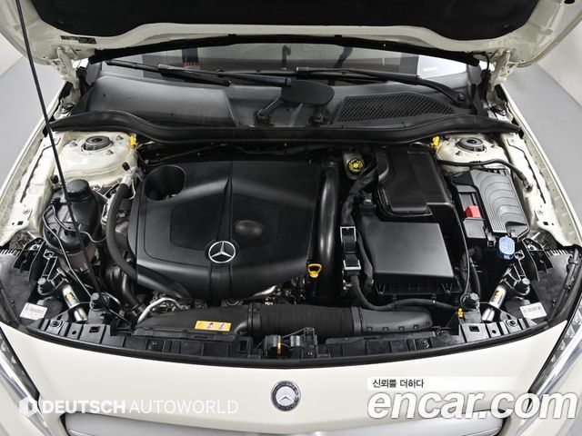 Mercedes-Benz GLA-Class GLA200 d