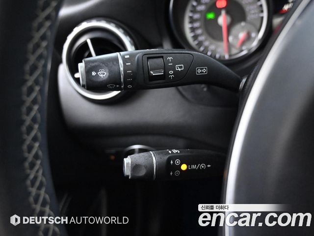 Mercedes-Benz GLA-Class GLA200 d