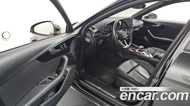 Audi A4 45 TFSI Quattro Premium