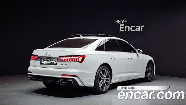 Audi A6 45 TFSI Premium