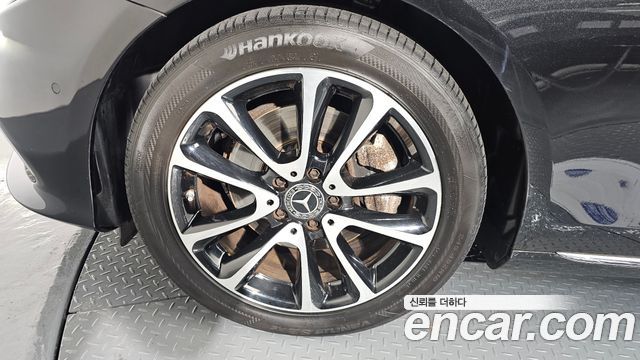 Mercedes-Benz E-Class E250 Avantgarde