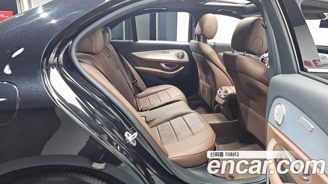 Mercedes-Benz E-Class E250 Avantgarde