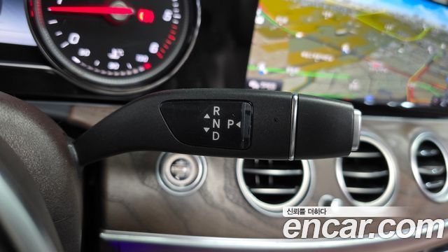 Mercedes-Benz E-Class E220d 4MATIC Exclusive