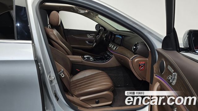 Mercedes-Benz E-Class E220d 4MATIC Exclusive