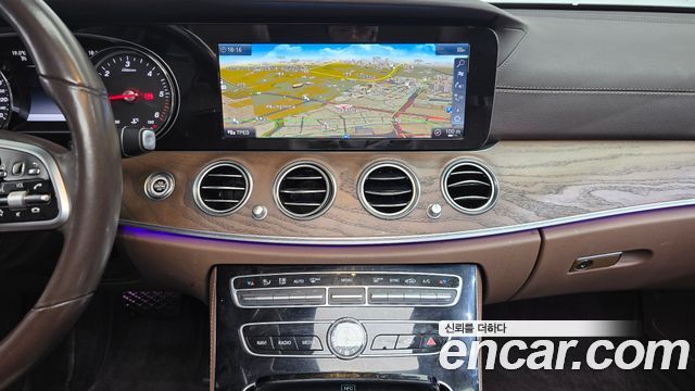 Mercedes-Benz E-Class E220d 4MATIC Exclusive