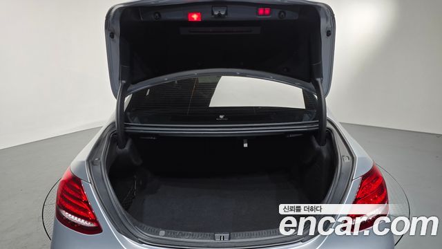Mercedes-Benz E-Class E220d 4MATIC Exclusive