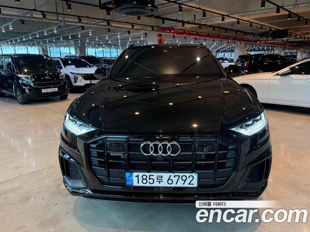 Audi Q8 55 TFSI Quattro Premium