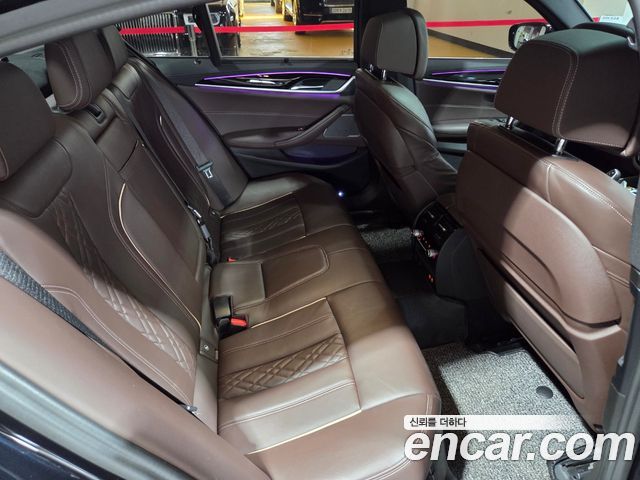 BMW 5-Series 530i M Sport Package