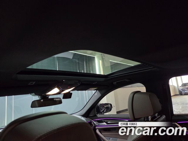 BMW 5-Series 530i M Sport Package