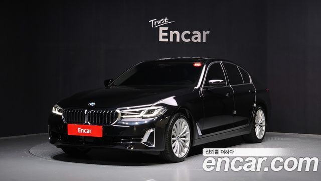 BMW 5-Series 530i Luxury