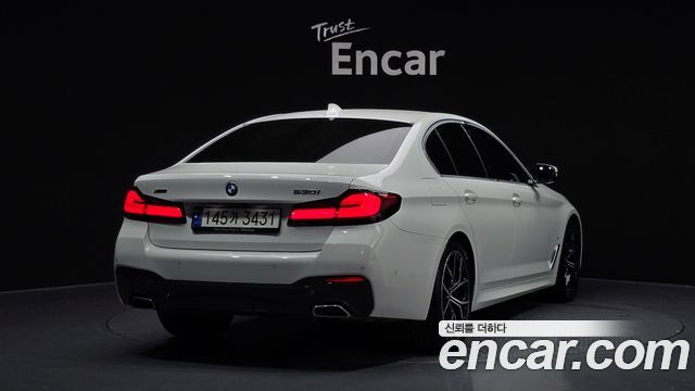 BMW 5-Series 530i xDrive M Sport Package