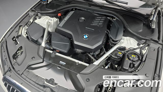 BMW 5-Series 530i xDrive M Sport Package