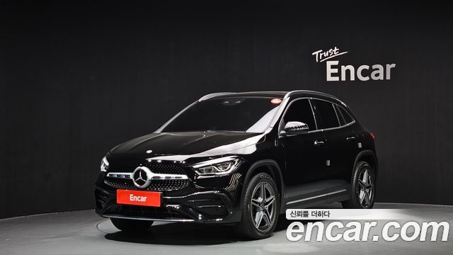 Mercedes-Benz GLA-Class GLA250 4MATIC