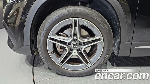 Mercedes-Benz GLA-Class GLA250 4MATIC